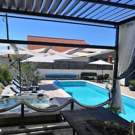 Deluxe Apartman Porto トロギール エクステリア 写真