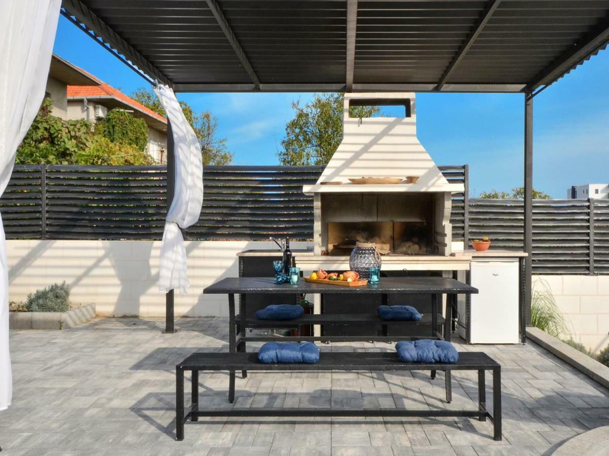 Deluxe Apartman Porto トロギール エクステリア 写真
