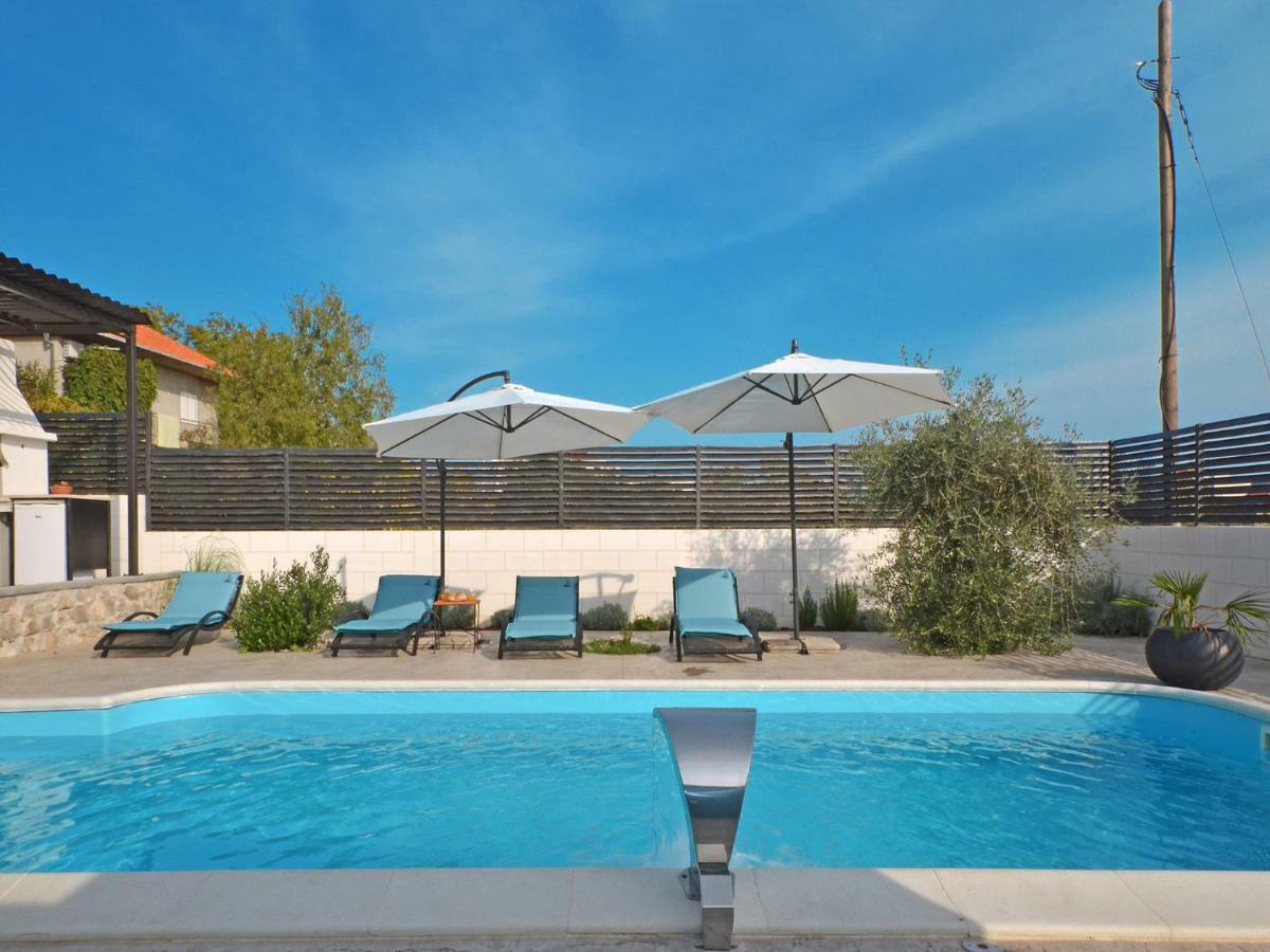 Deluxe Apartman Porto トロギール エクステリア 写真