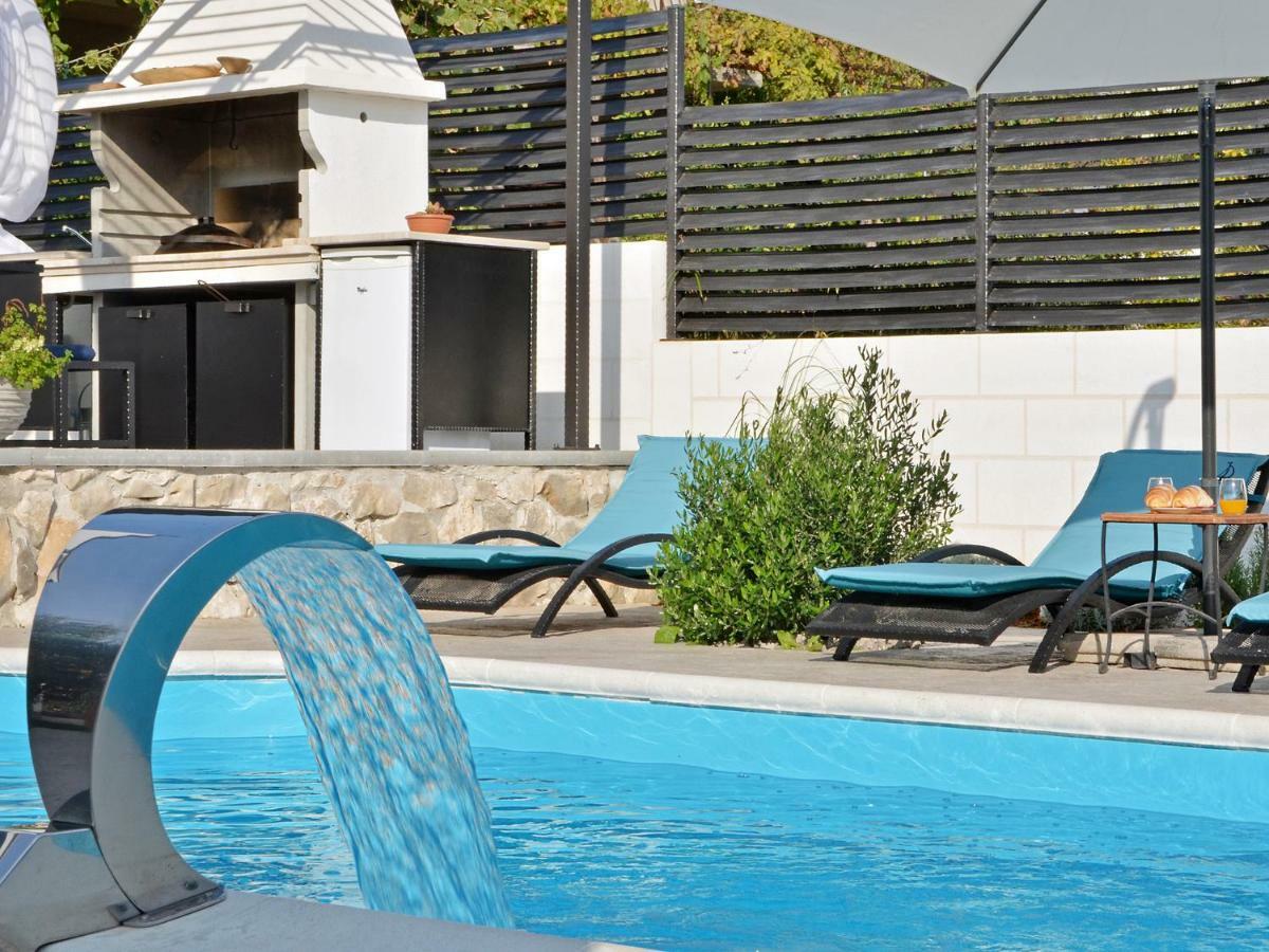 Deluxe Apartman Porto トロギール エクステリア 写真