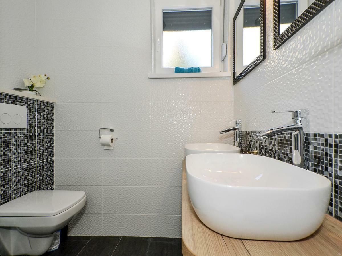 Deluxe Apartman Porto トロギール エクステリア 写真