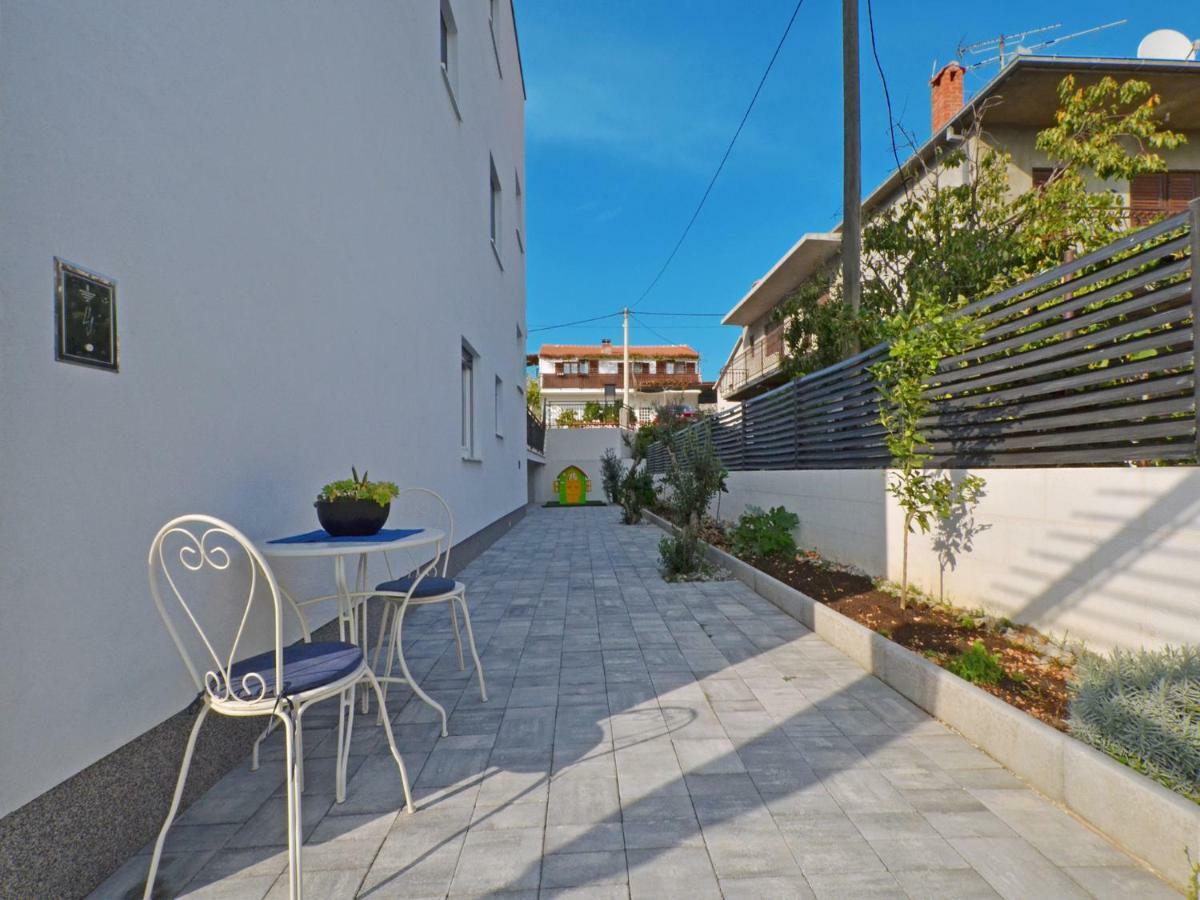 Deluxe Apartman Porto トロギール エクステリア 写真