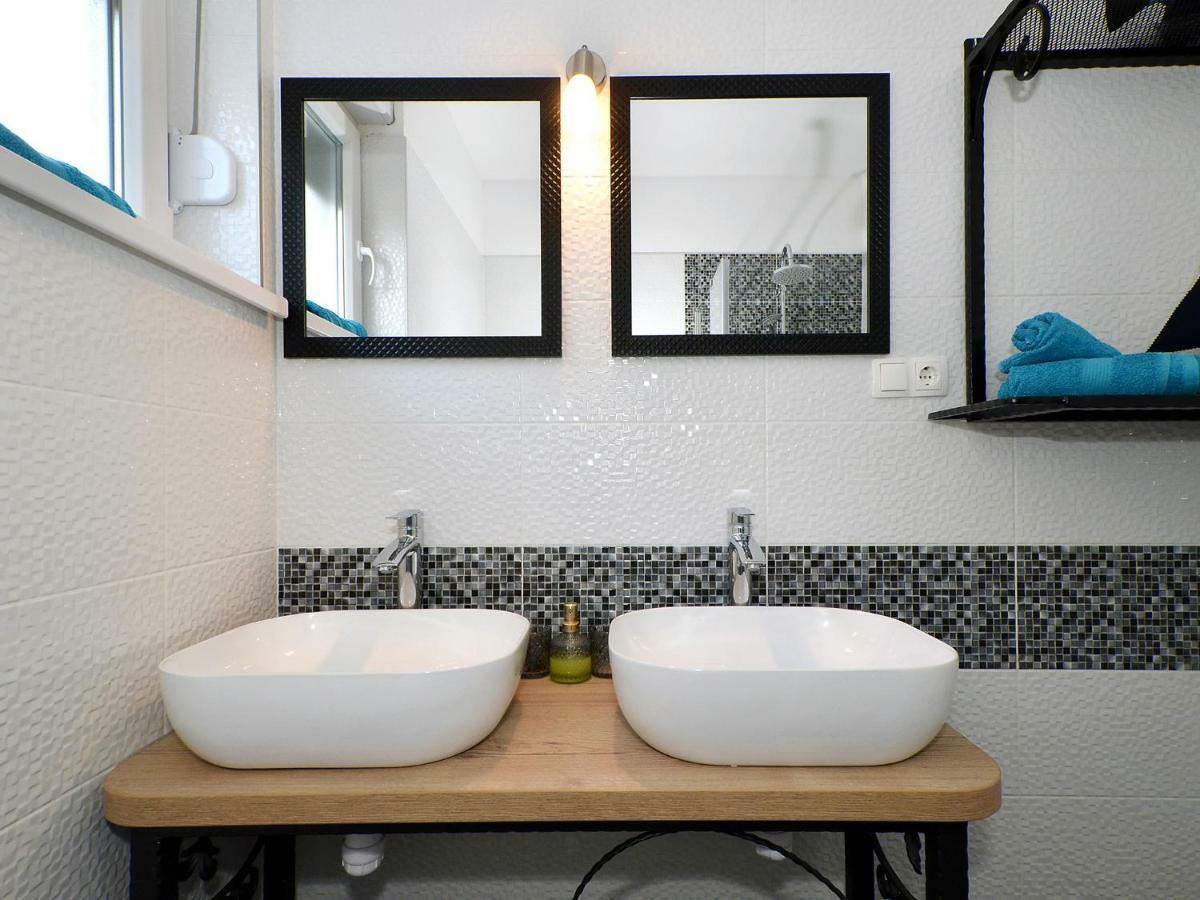Deluxe Apartman Porto トロギール エクステリア 写真